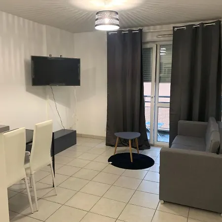 Chez Miky